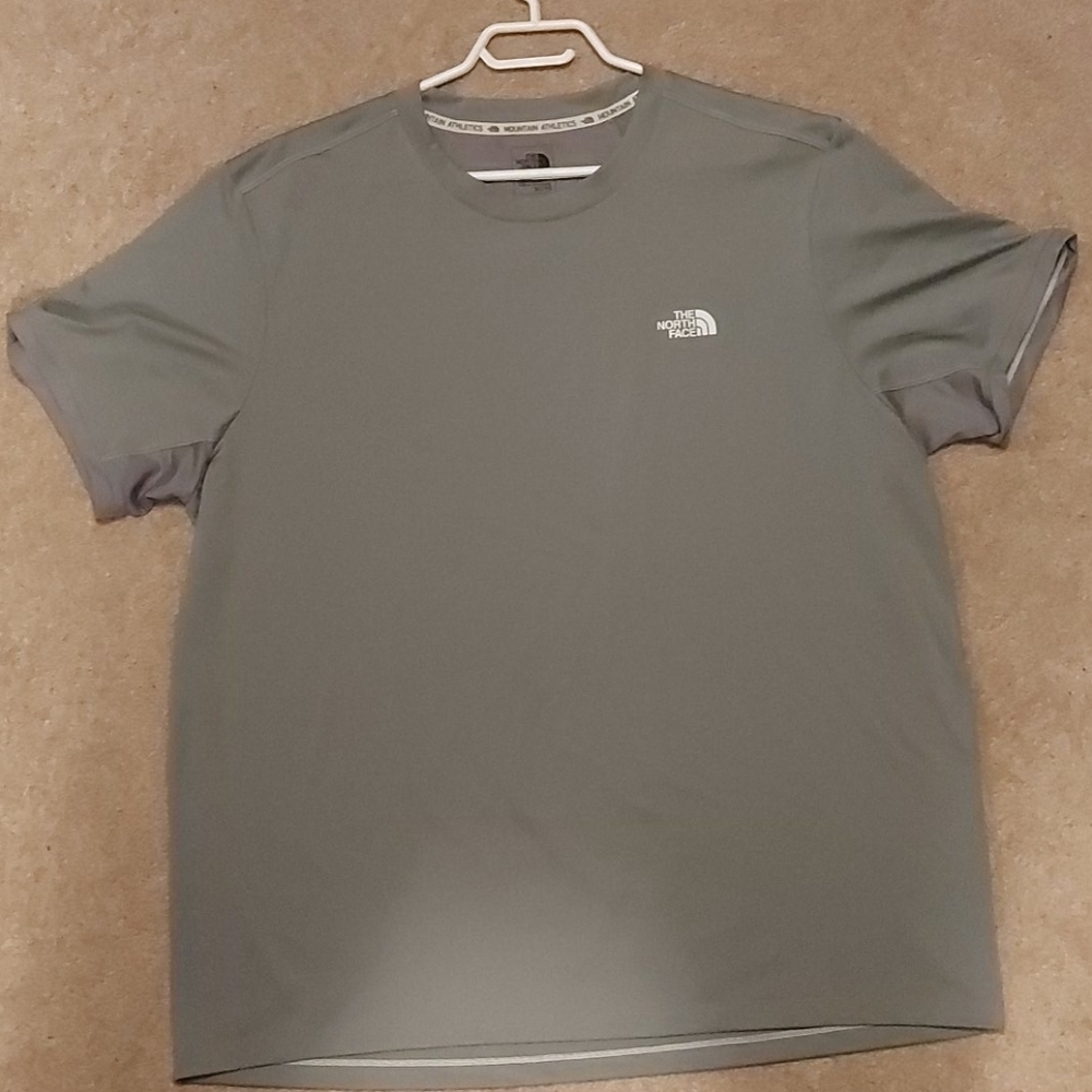 The north face mens t-shirt